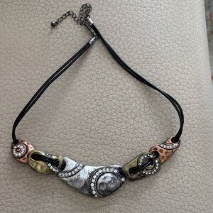 Chic Mixed Metal Necklace with Crystal Details